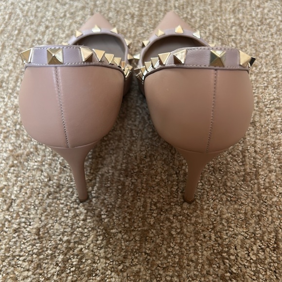 Valentino Rock Stud Pumps - Picture 3 of 12